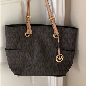 Michael Kors Tote